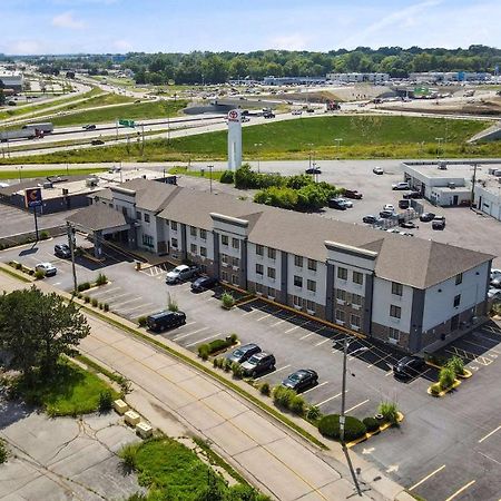 Comfort Inn & Suites St Louis-Hazelwood Exterior foto