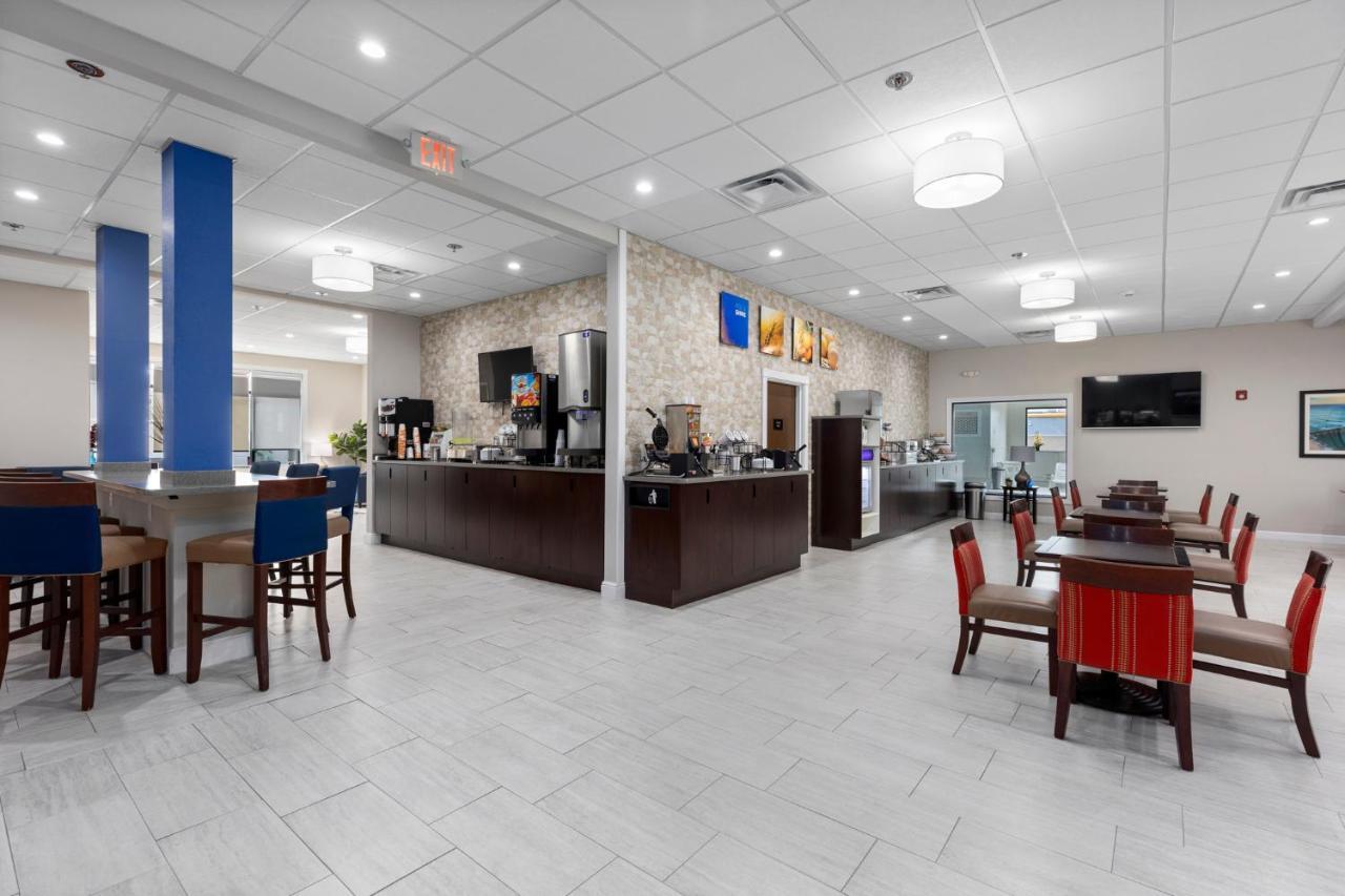 Comfort Inn & Suites St Louis-Hazelwood Exterior foto