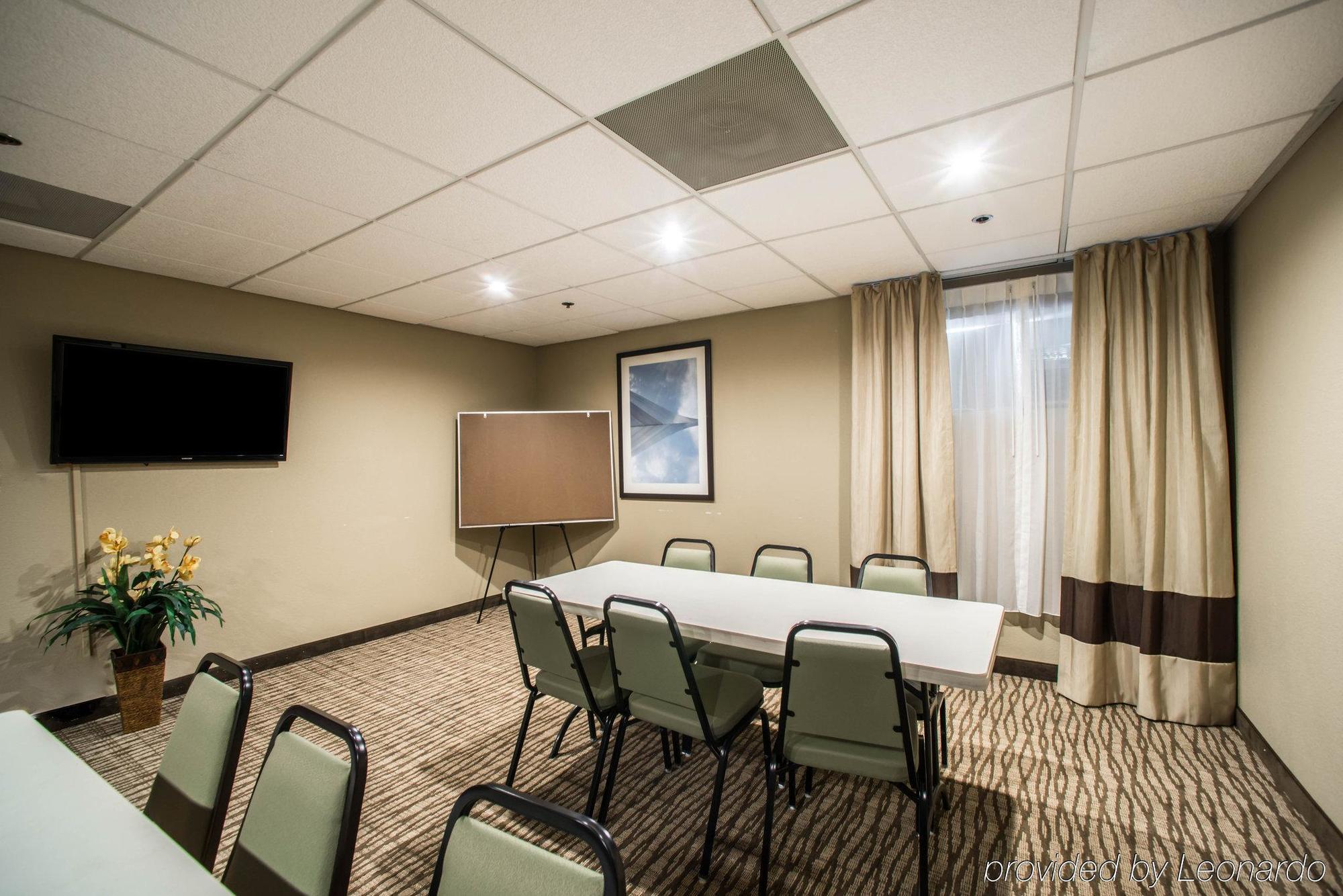Comfort Inn & Suites St Louis-Hazelwood Exterior foto
